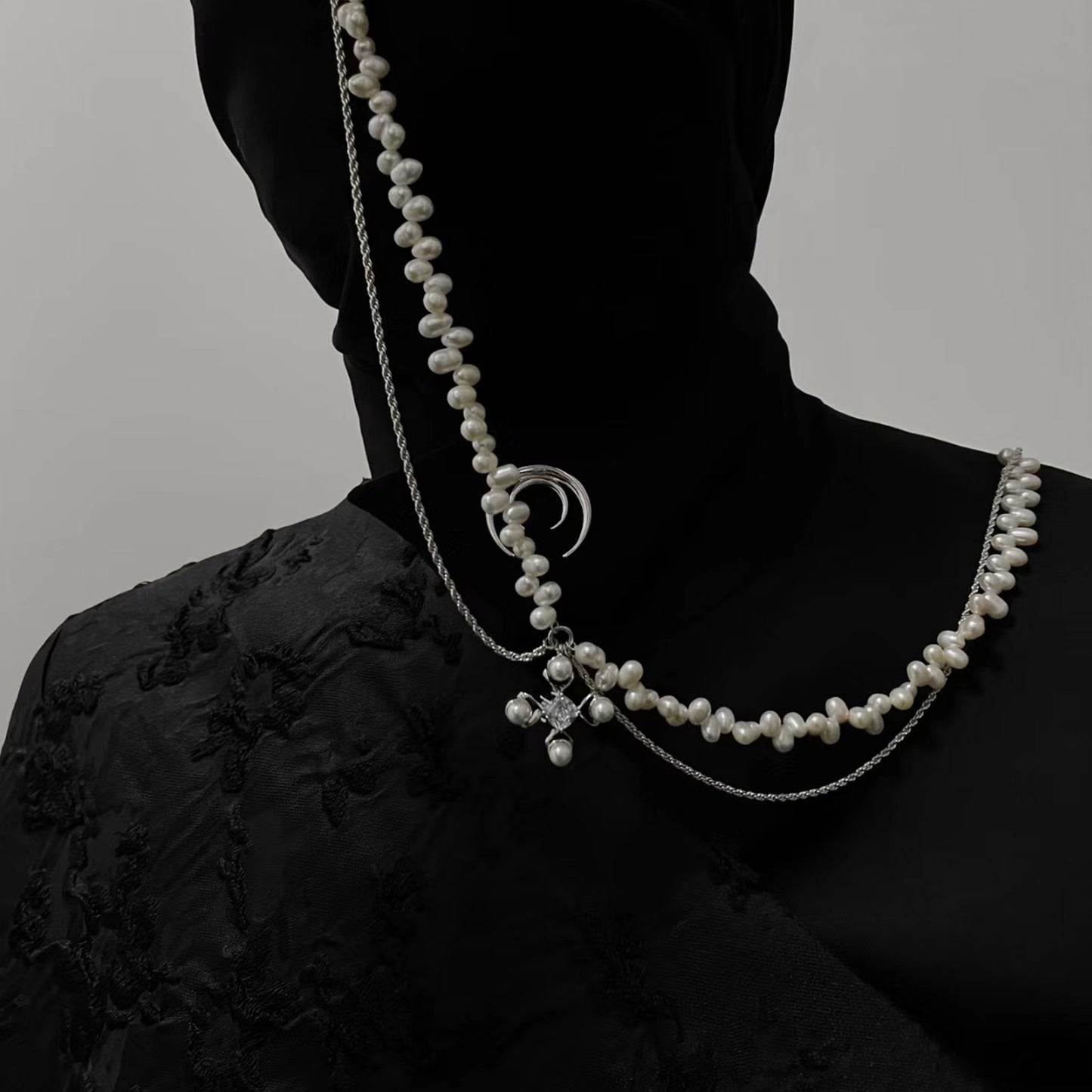 828 Elite Collection
CRUCIFORM FLOWER