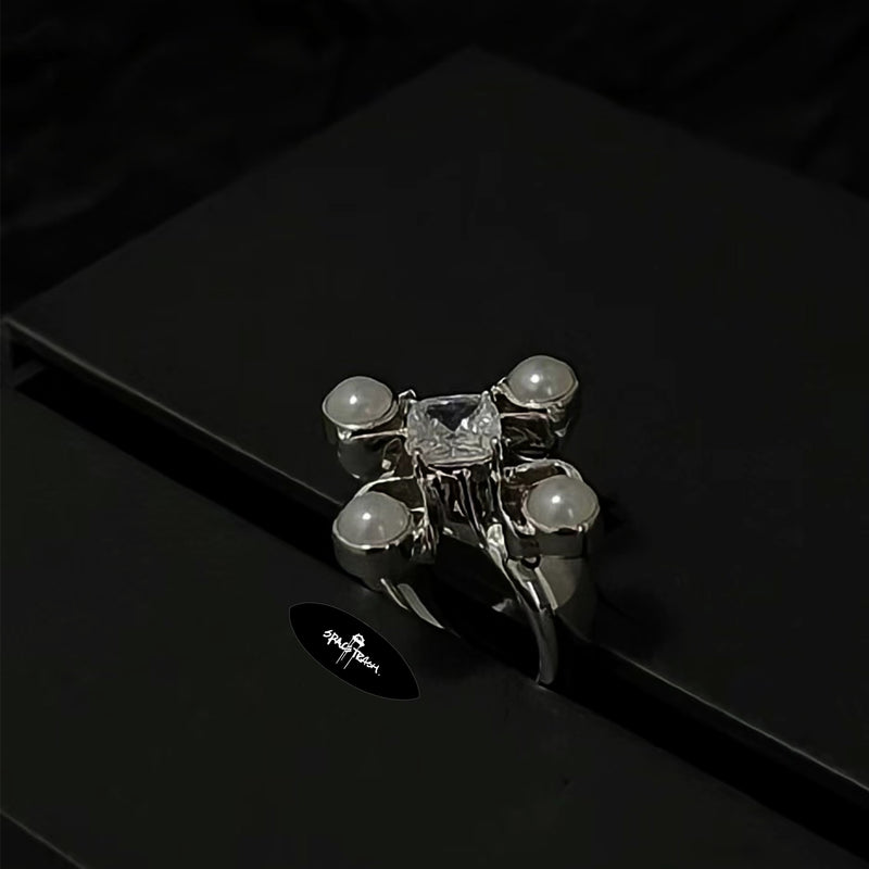 Orbital Bloom Fragment Ring II worn